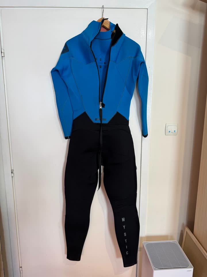 Продаю гидрокостюм Mystic Star Fullsuit 5/3mm Bzip