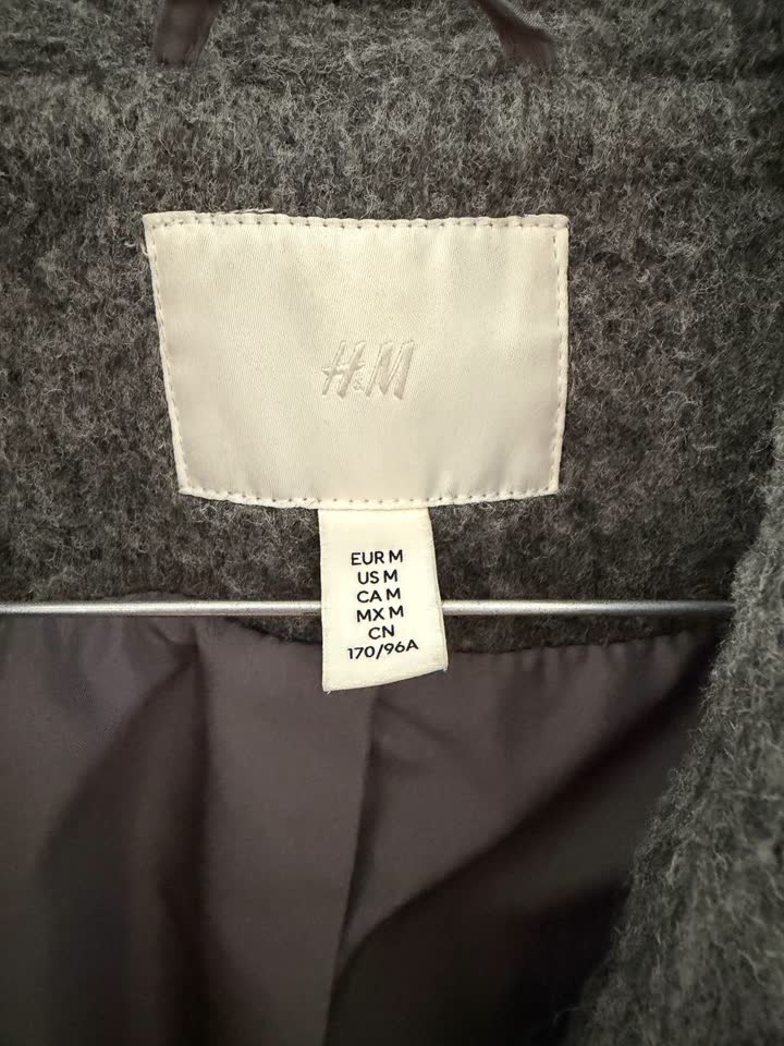 Kaput H&M, veličina M