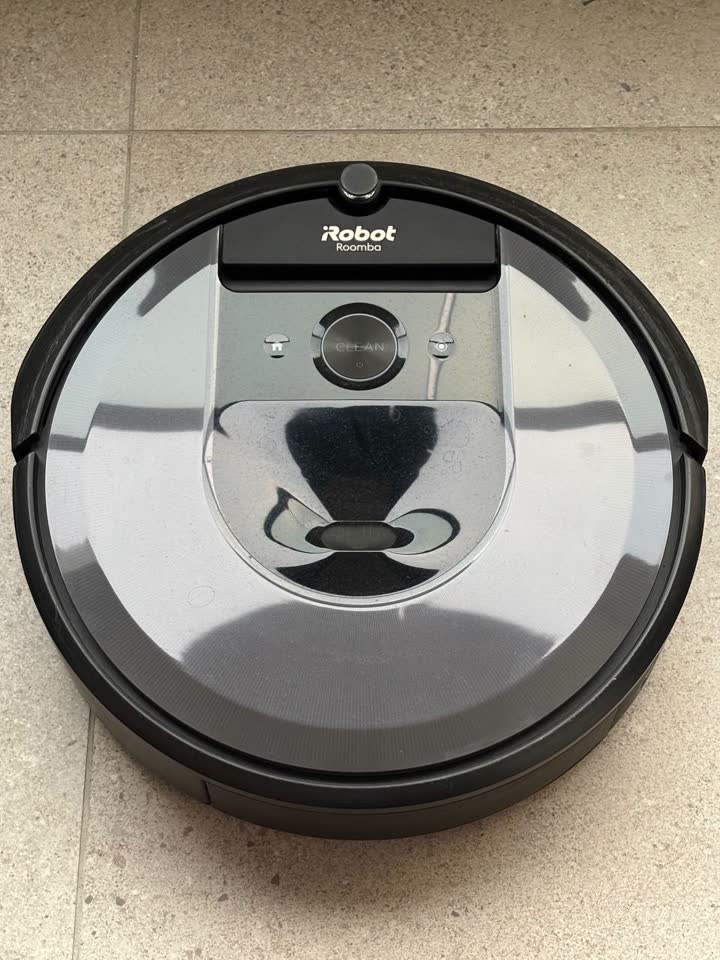 Робот-пылесос iRobot Roomba i7