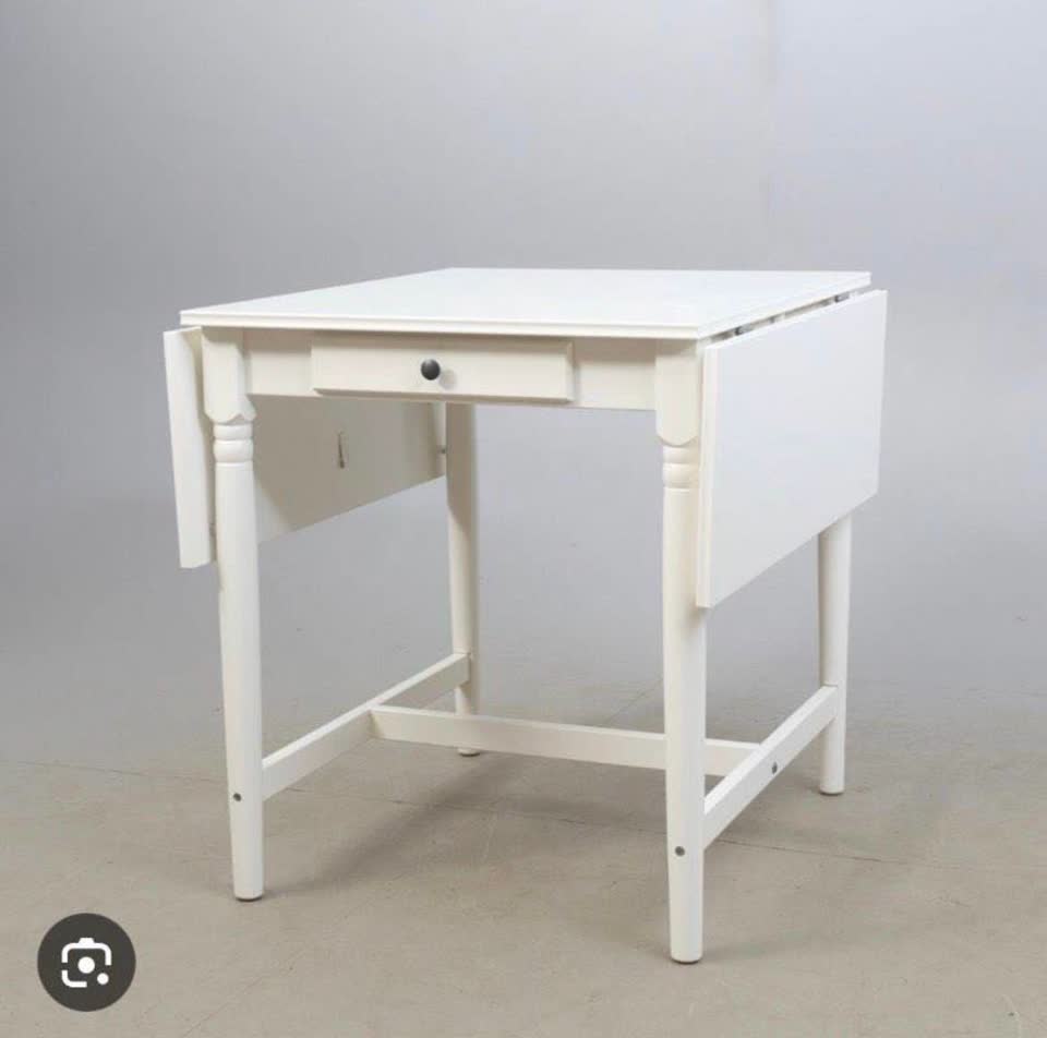 Стол IKEA с откидными полами