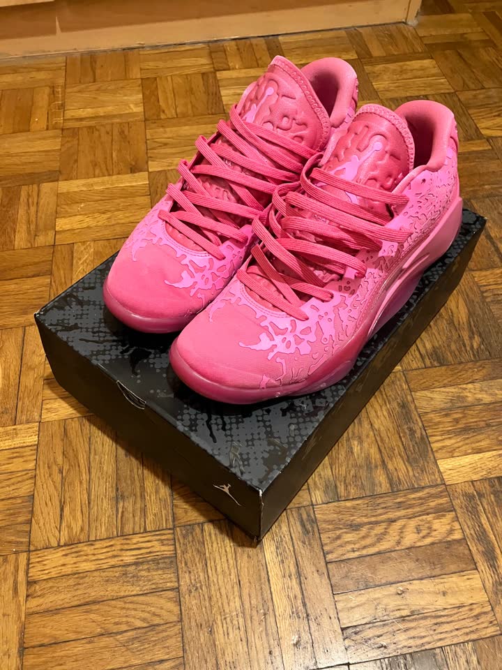 Продаю Nike Air Jordan Zion 3 Lotus