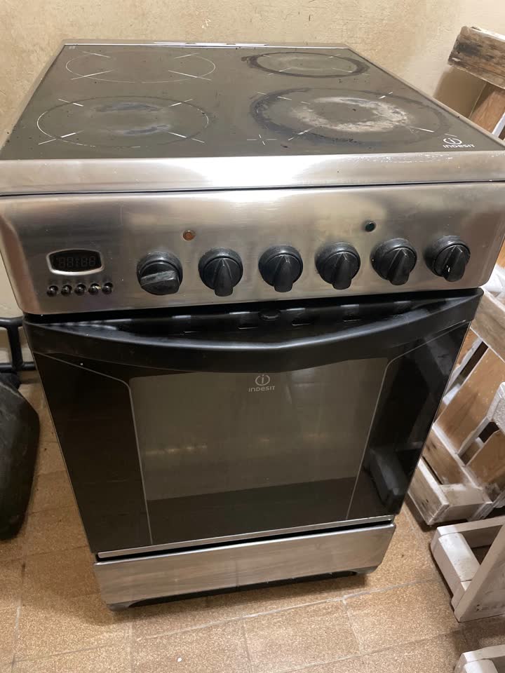 Šporet Indesit