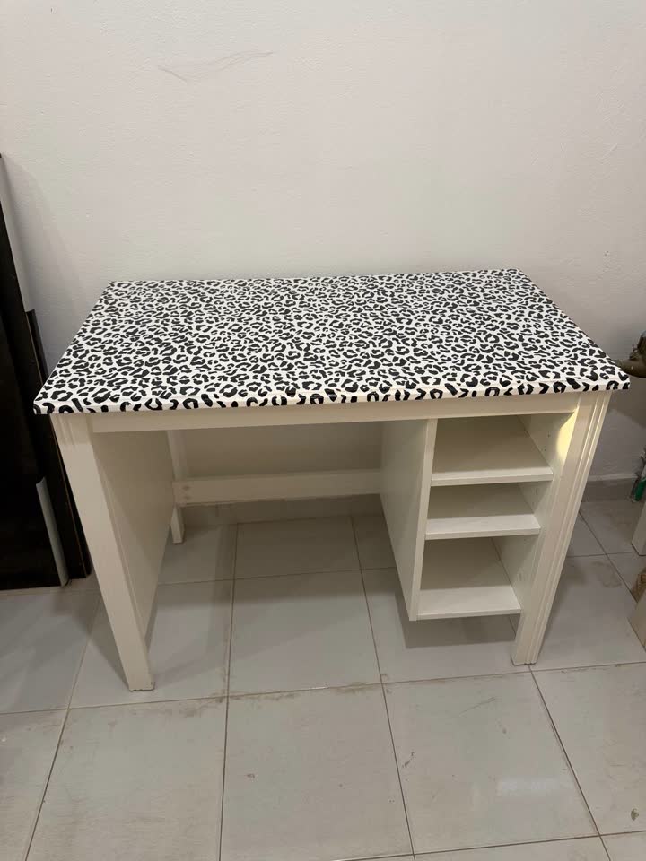 Рабочий стол Ikea Brusali 90x52