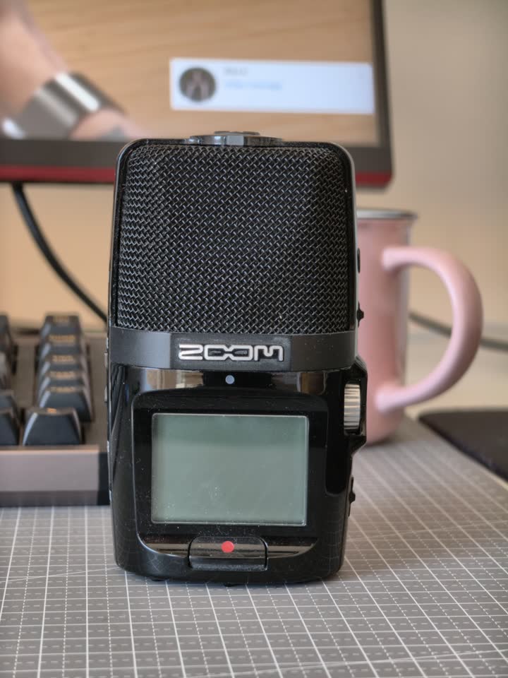Продаю Zoom H2n