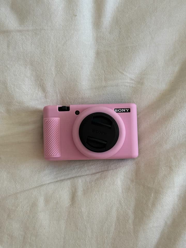 Canon PowerShot SX620 HS и Sony ZV-1F камеры