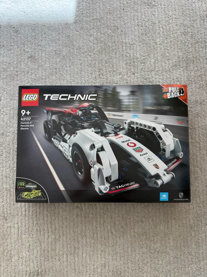LEGO Technic Porsche 99X Electric Formula