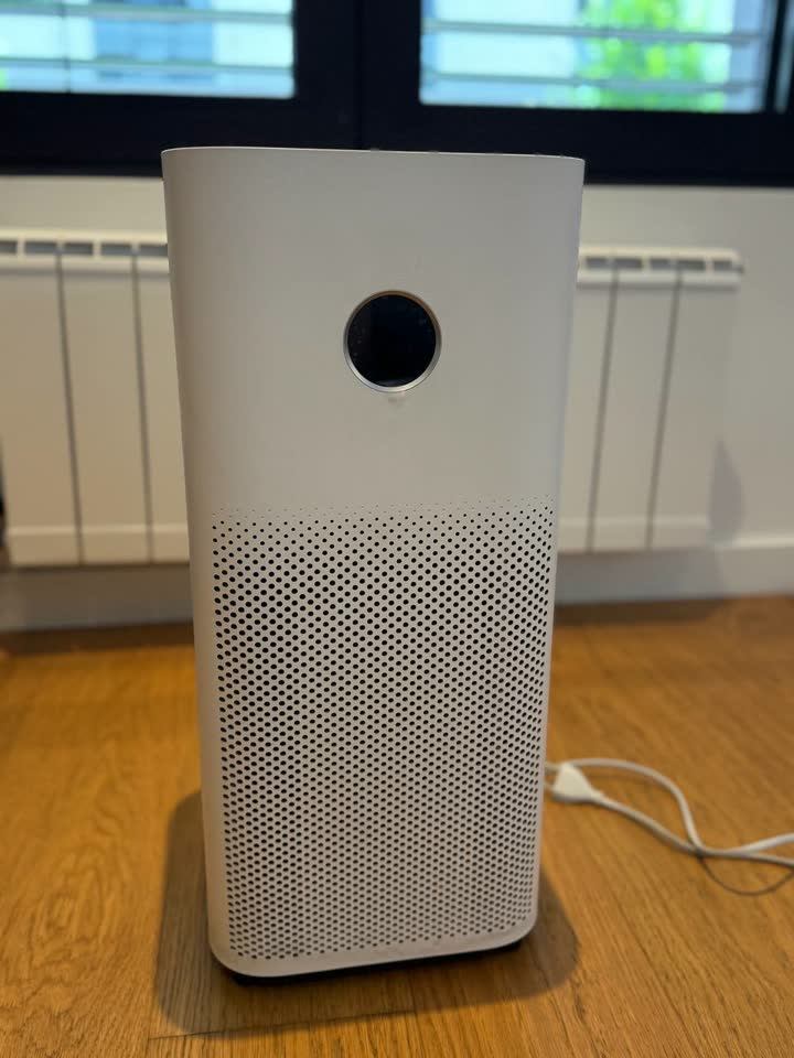 Prodajem Xiaomi prečišćivač vazduha