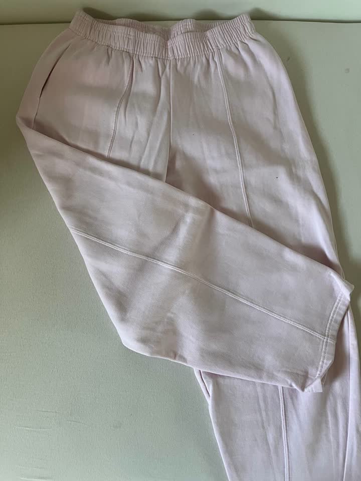 Розовые брюки Zara