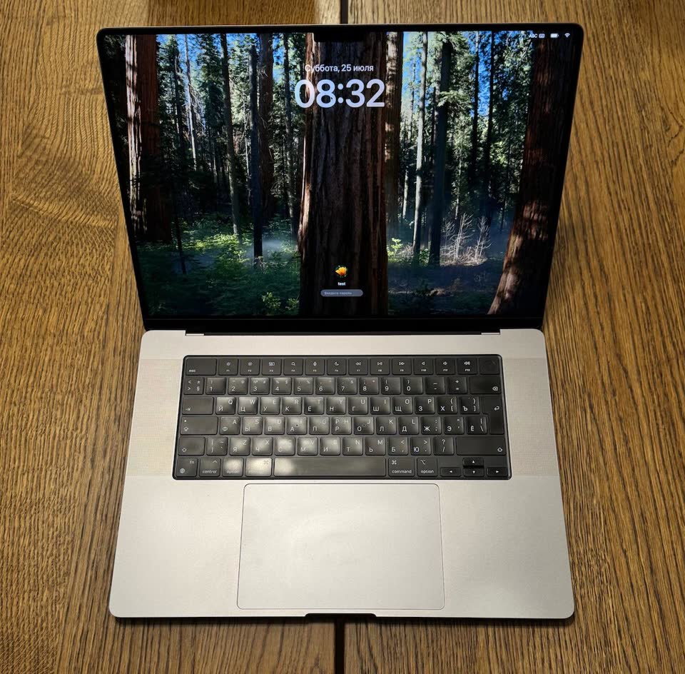 Laptop Macbook Pro 16" M1Pro