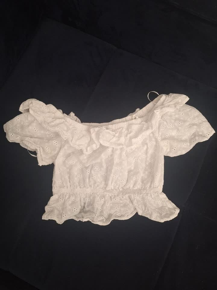 1. lc waikiki beli top; xs za grudi do 95.