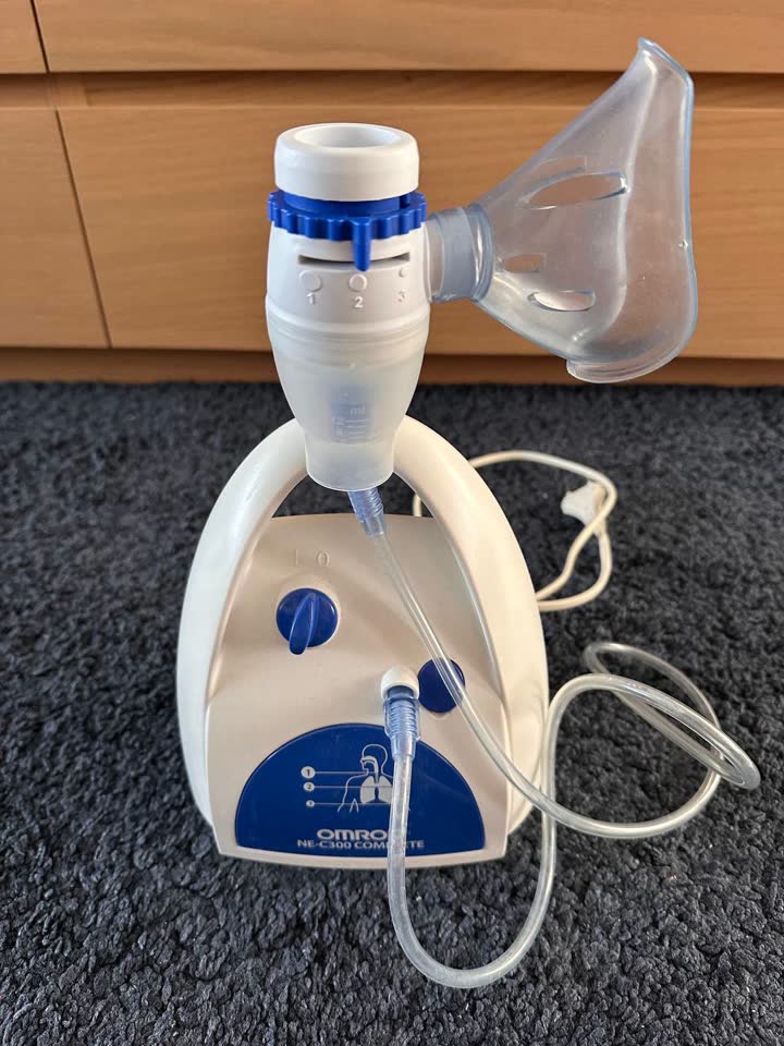 Omron inhalator 3 u 1 sa prebacivanjem režima