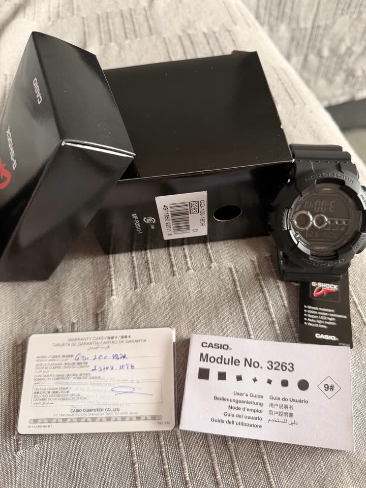 Наручные часы G-Shock
