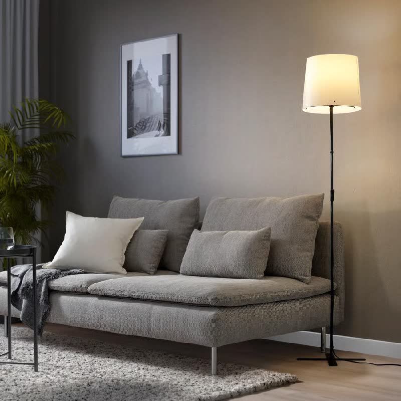 Торшер IKEA BARLAST (с лампочкой)