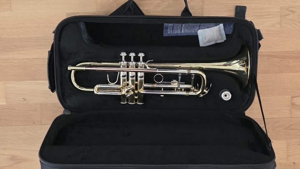 Vincent Bach TR650 Student Bb Trumpet