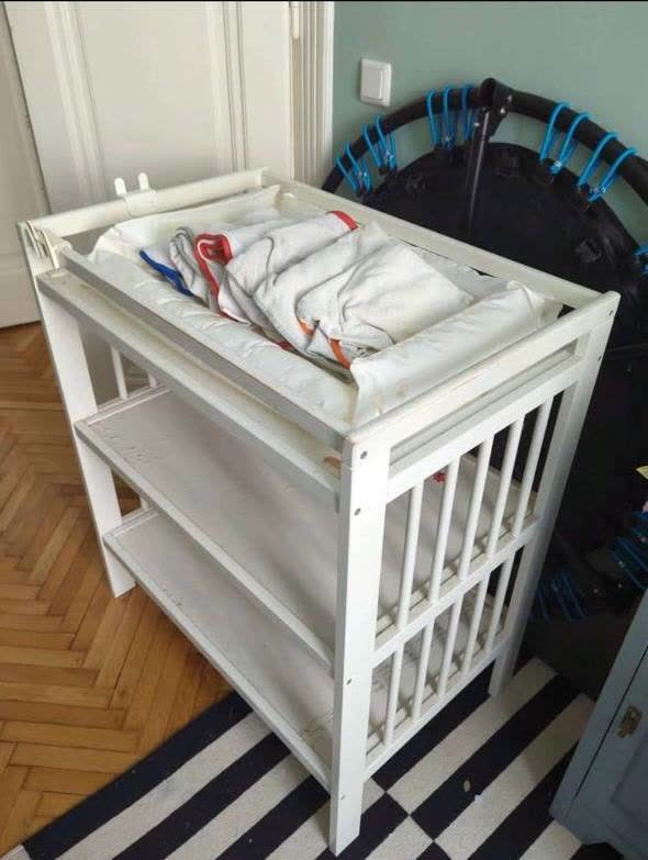IKEA Gulliver sto za presvlačenje beba