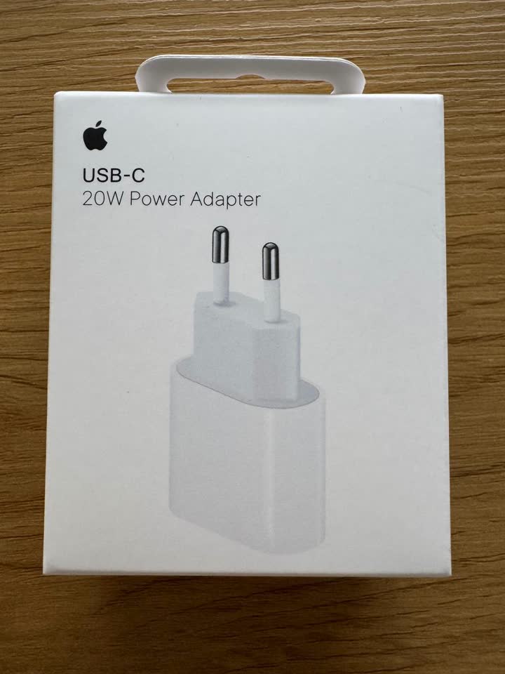 Оригинальная зарядка Apple 20W Power Adapter