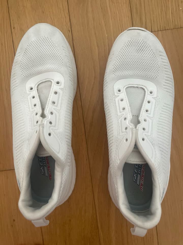 Кроссовки skechers размер 36