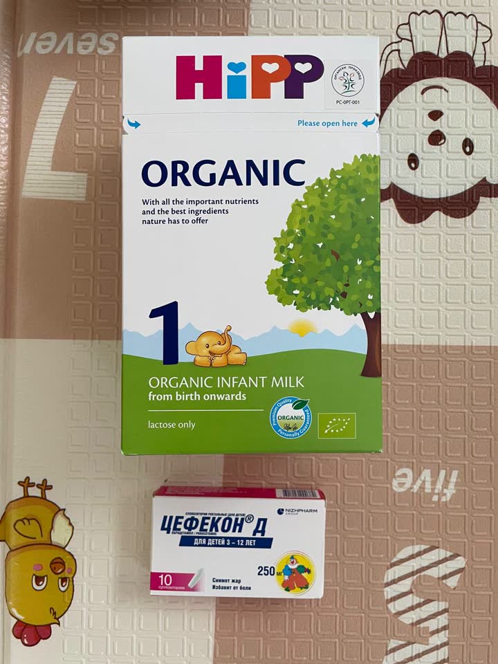 Jastuk za dojenje IKEA, Hipp Organic 1 formula, Cefekon D