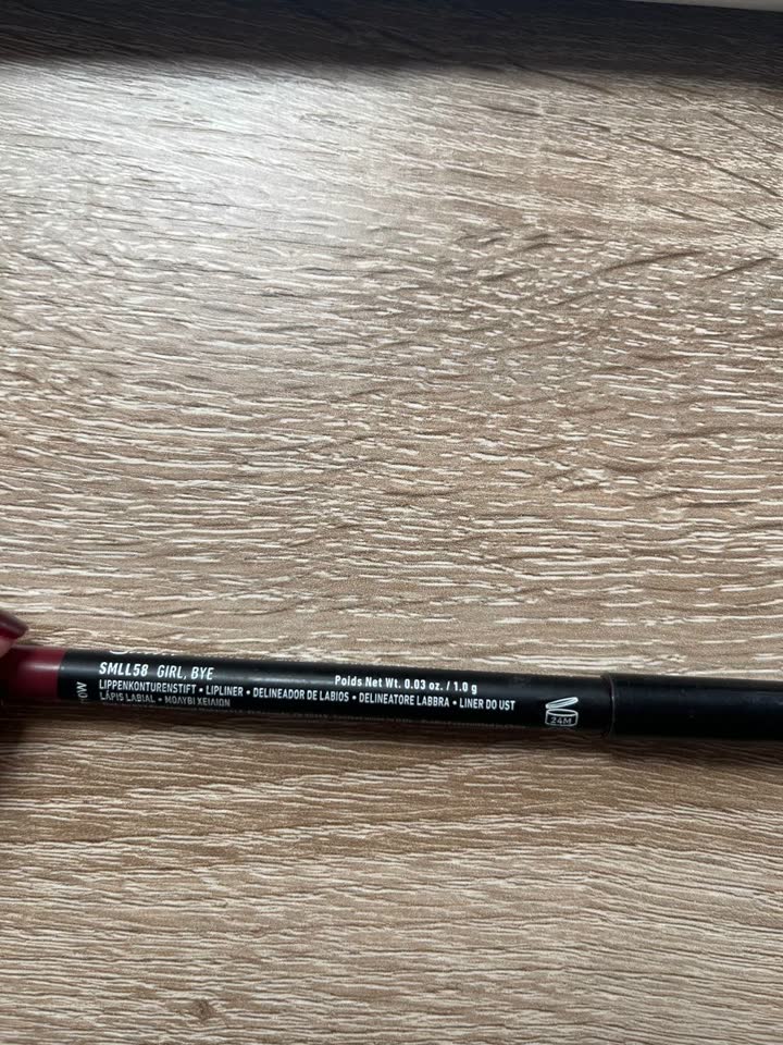 NYX olovka za usne - Girl, Bye