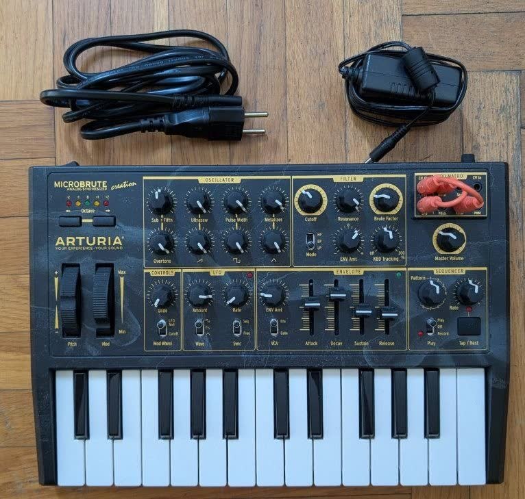 Arturia Microbrute Creation Edition