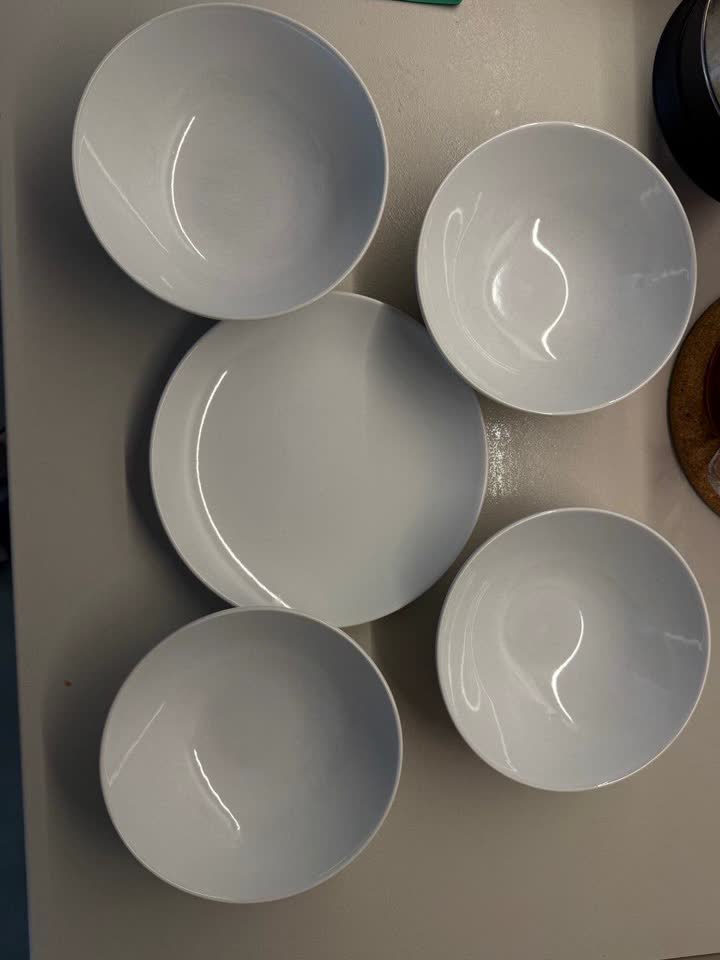 1. 4 мисочки IKEA 365+ 400 динар