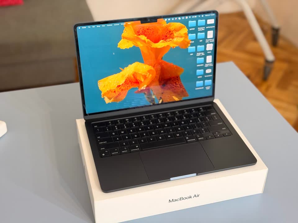 MacBook Air M2 13"