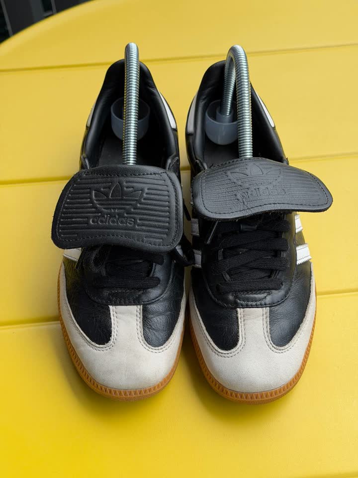 Adidas samba / Adidas sporty & rich / Vans Bianca Chandon / Adidas Samba