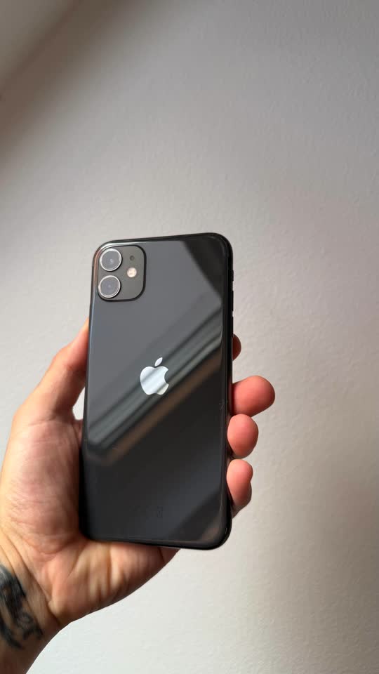 iPhone 11 32gb black