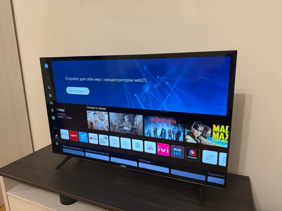 Prodajem televizor FOX 43WOS625D 4K Ultra HD