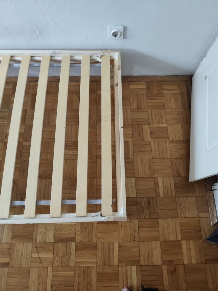 IKEA krevet 90×200 cm NEIDEN