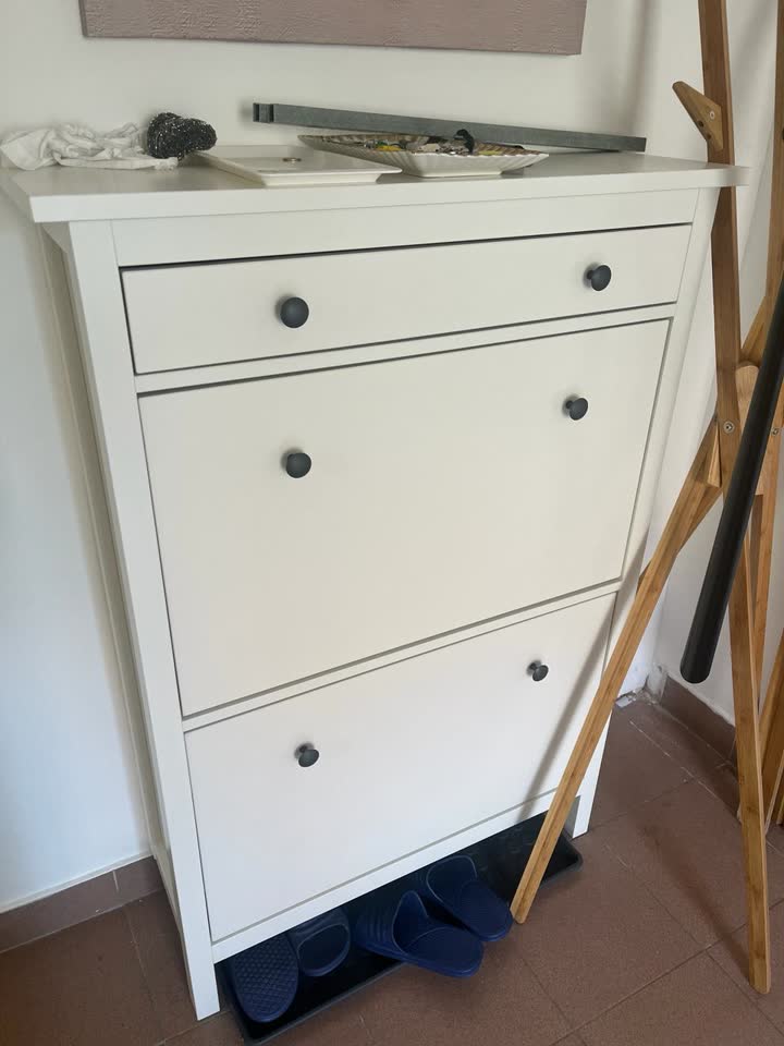 Prodajem nameštaj iz IKEA