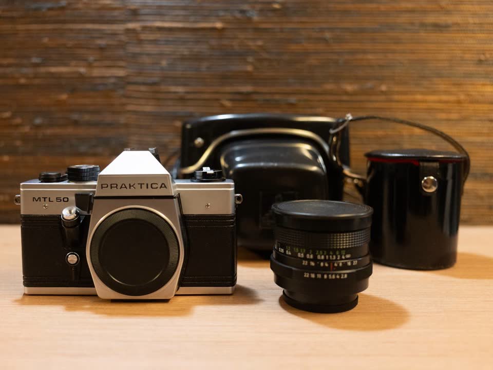 Фотоаппарат Praktica MTL 50 + объектив Pentacon auto 2.8/29 Multi Coating