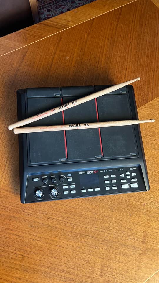 Продам сэмпл пэд Roland SPD SX