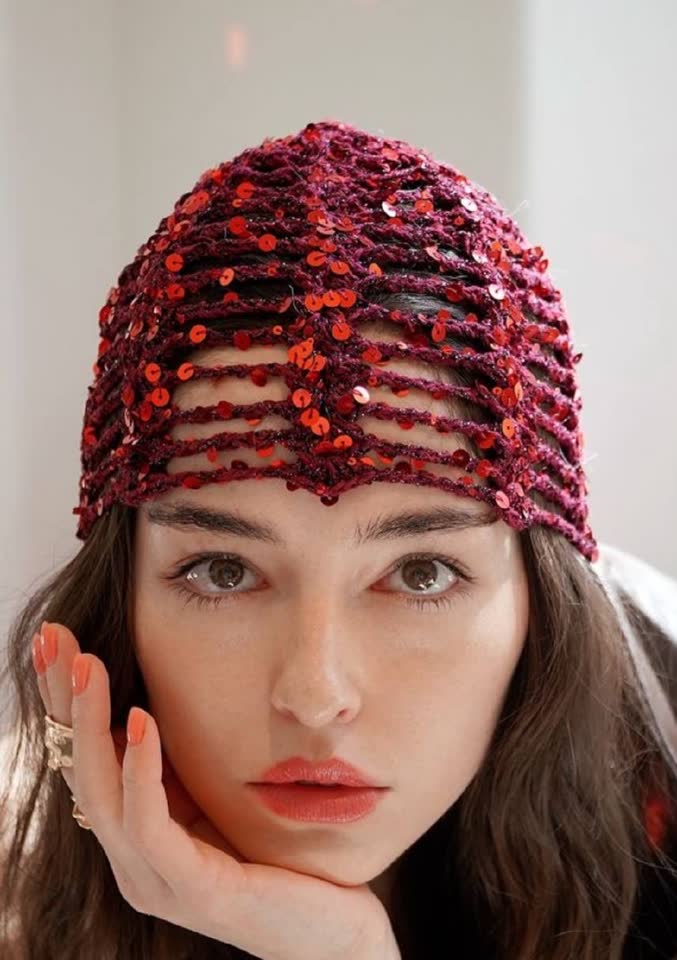 Вязанная шапочка кроше
