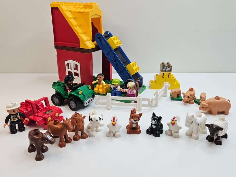 Originalni set Lego Duplo „Velika farma“