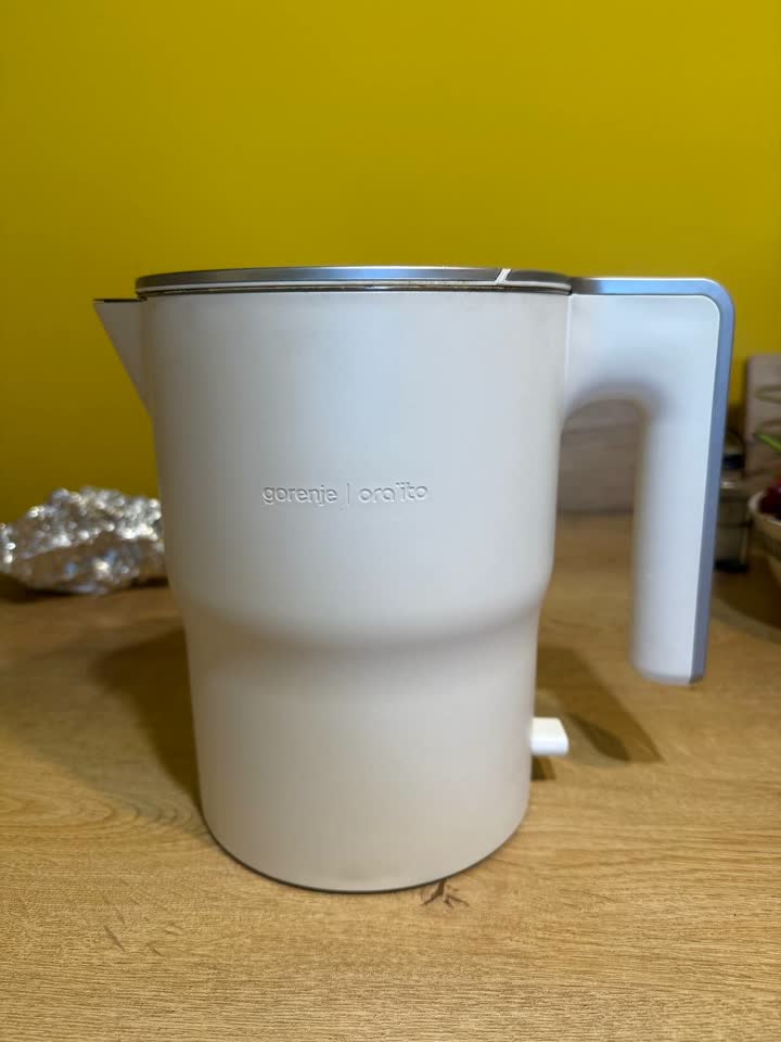 Električni čajnik Gorenje