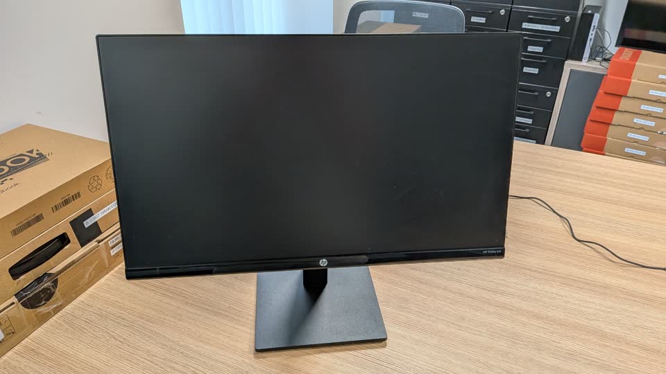 Продаю монитор HP P24q G4