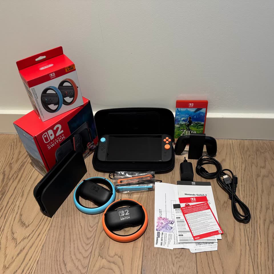 Nintendo Switch 2 + Mario Kart World Bundle + все аксессуары