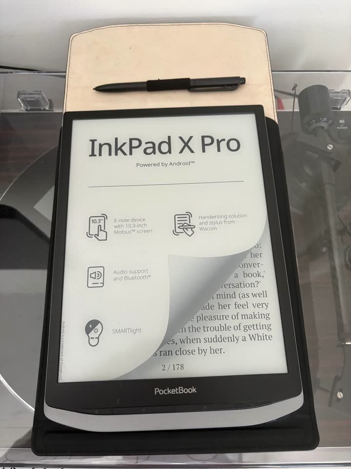 Prodajem elektronsku knjigu PocketBook InkPad X Pro