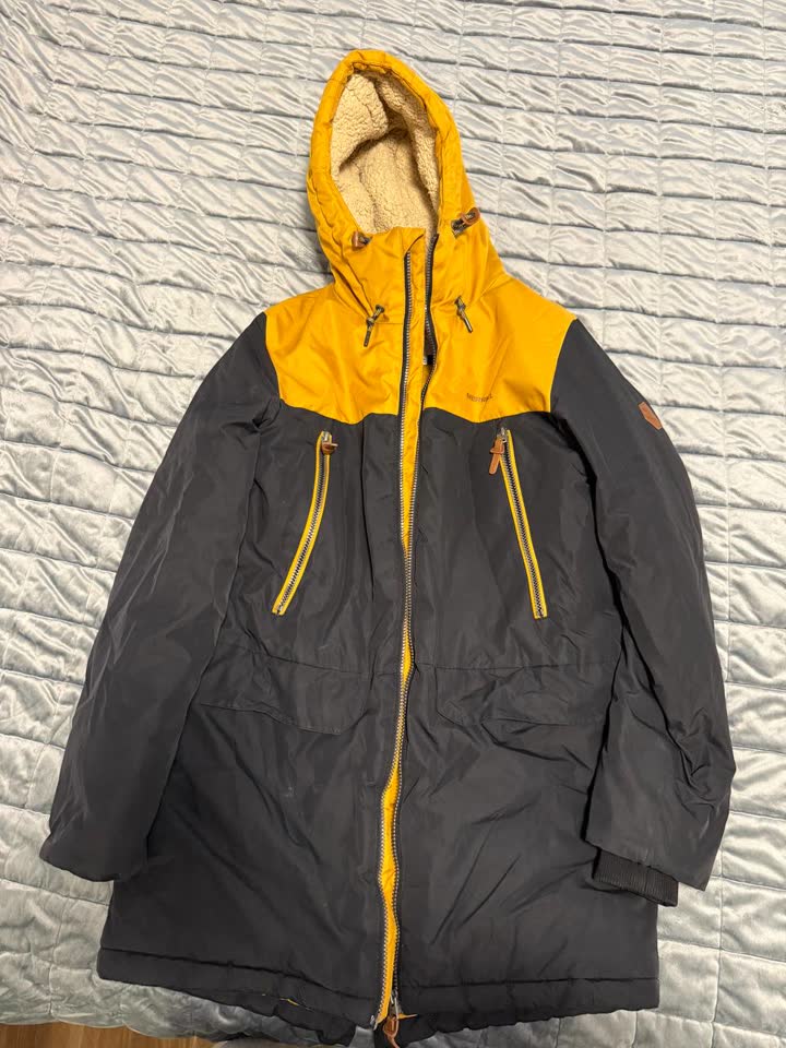 Теплая зимняя куртка Merrell