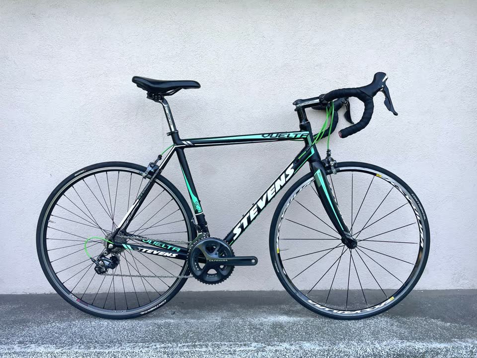 Prodaje se drumski bicikl Stevens Vuelta 2x11 Ultegra