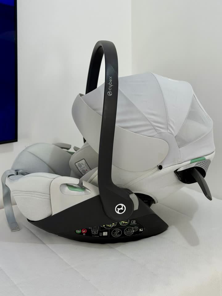 Автолюлька Cybex Cloud T i-Size