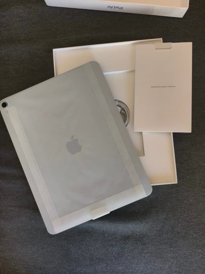 Абсолютно новый iPad Air M4, 512gb, WiFi+Cellular