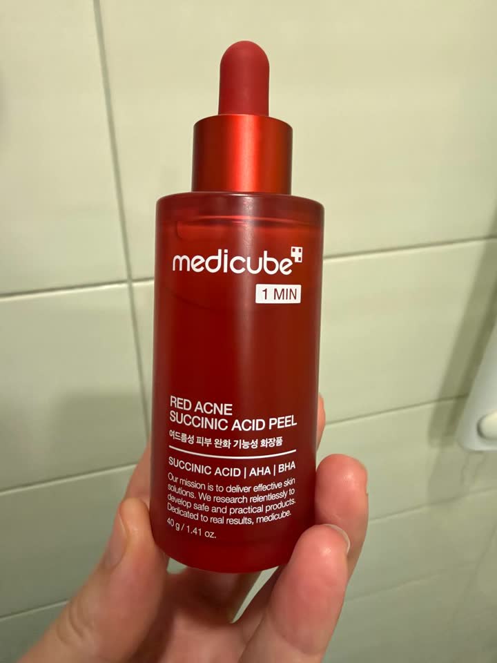 Лосьон Biotherm и пилинг Medicube
