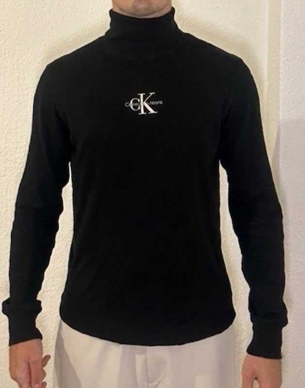 2 водолазки Calvin Klein Jeans