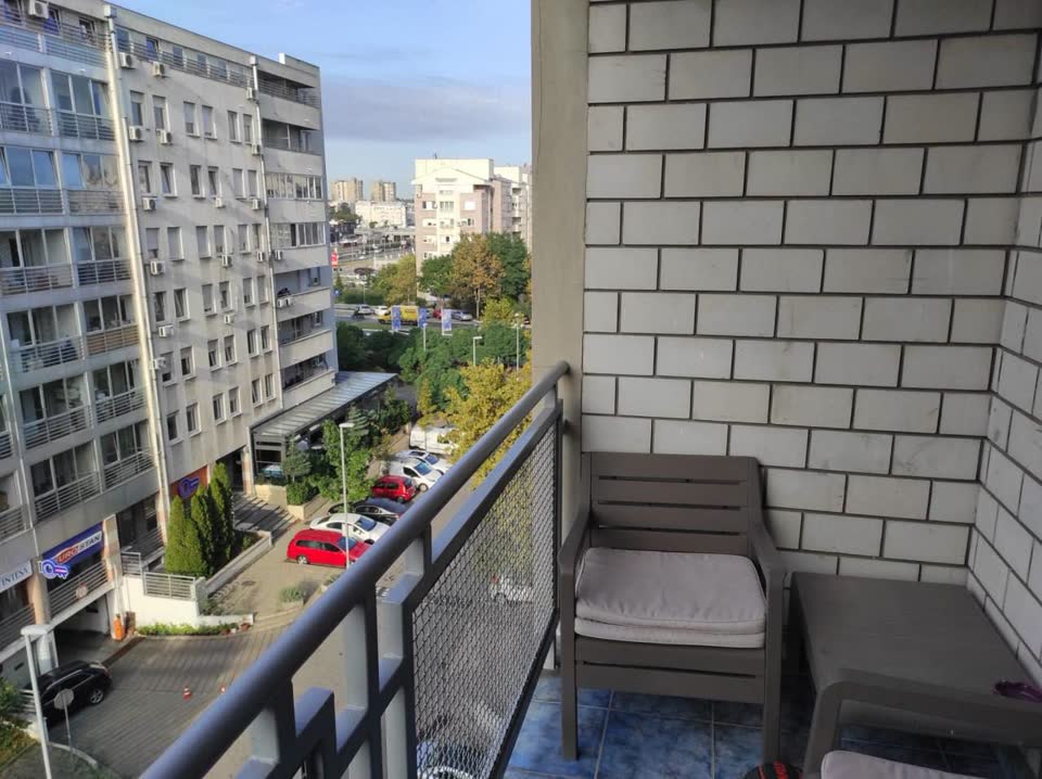 Сдаю квартиру, Новый Белград, Блок 22, 45 м²