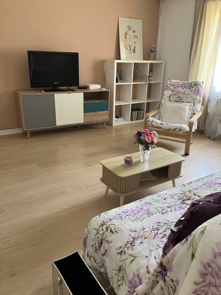Izdajem stan u Banovom Brdu, 45 m²