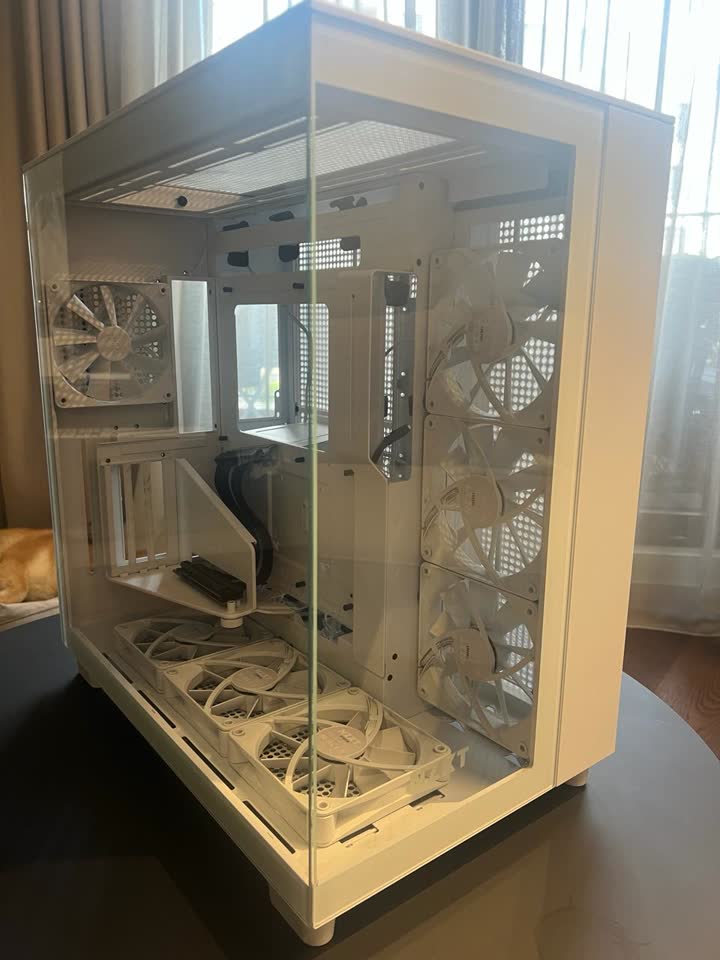 Корпус NZXT H9 Flow (2024, белый) + вертикальная стойка + 7× F120Q