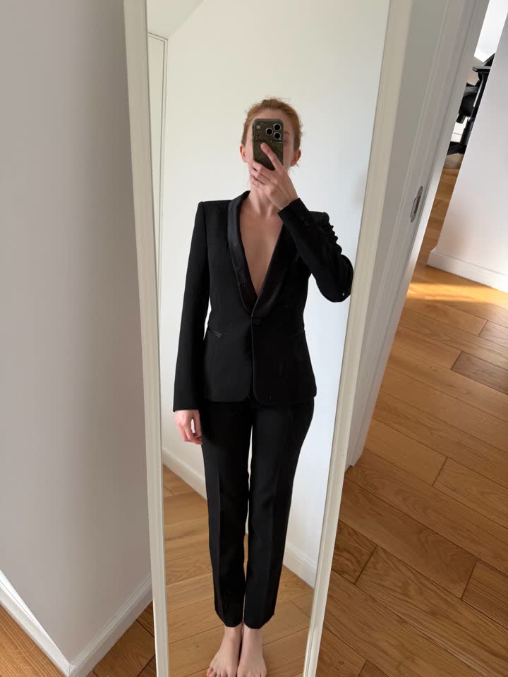 Костюм Zara в отличном состоянии