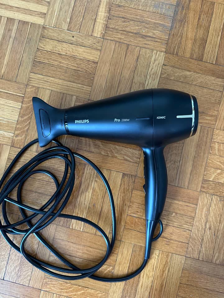 Профессиональный фен для волос Philips pro 2300w ionic